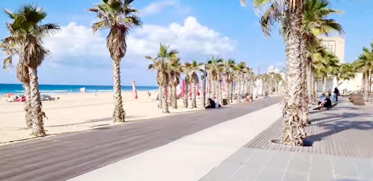 Beachfront Studio Apartment Bat Yam 412 Exteriér fotografie